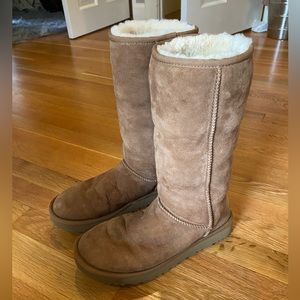 Ugg Classic Tall Boot